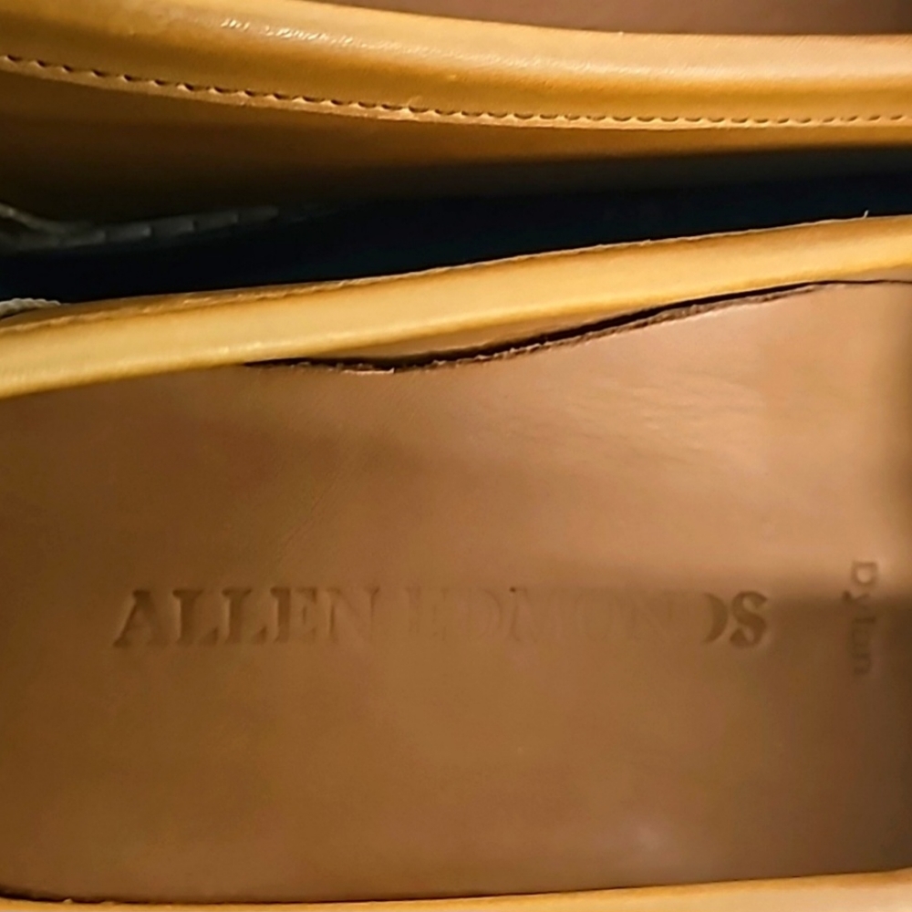 ALLEN EDMONDS DYLAN LOAFER. - Picture 11 of 13